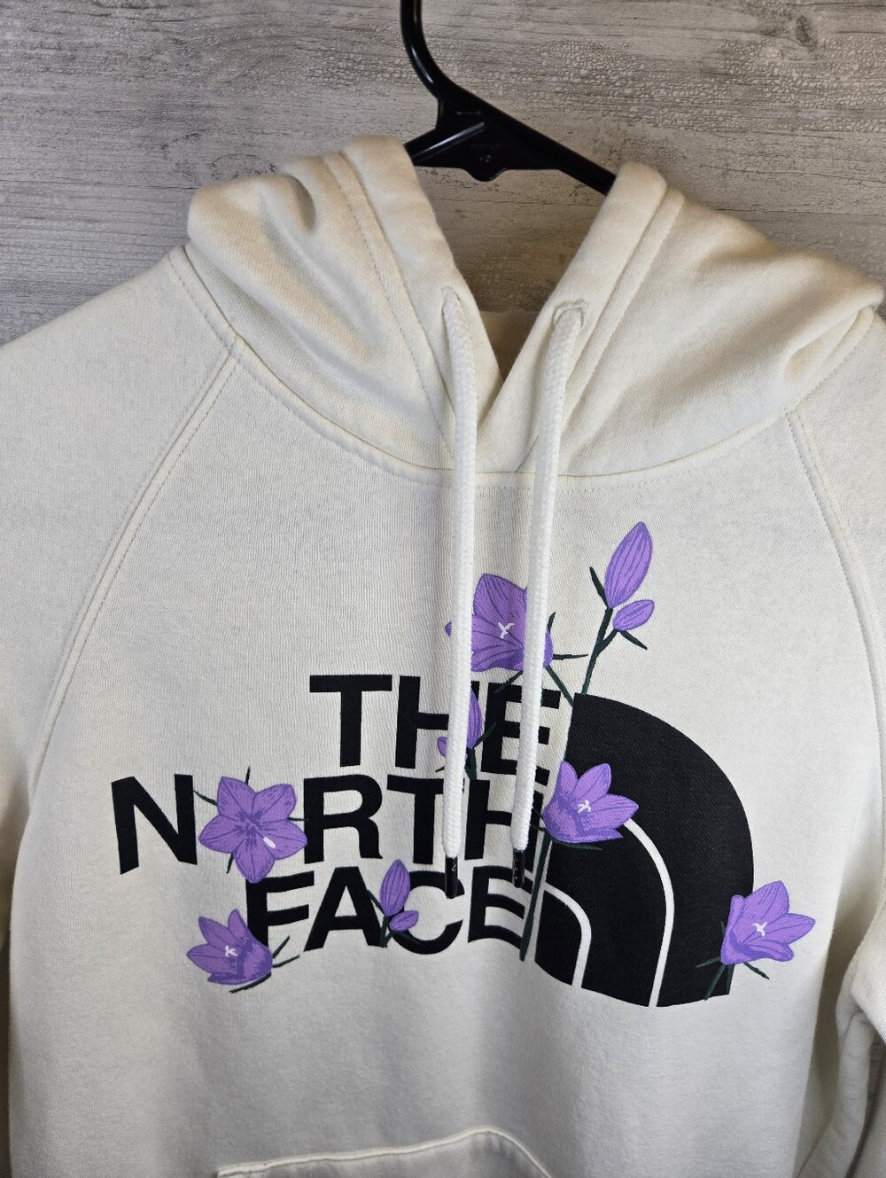 The North Face Womens Hoodie - Picture 2 of 11